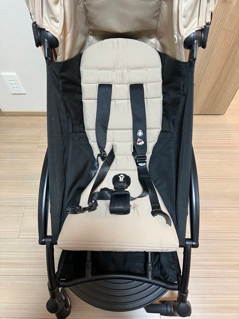 値下げ！美品‼︎ベビーゼン YOYO2　0+&6+/ブラックフレーム・ベージュ