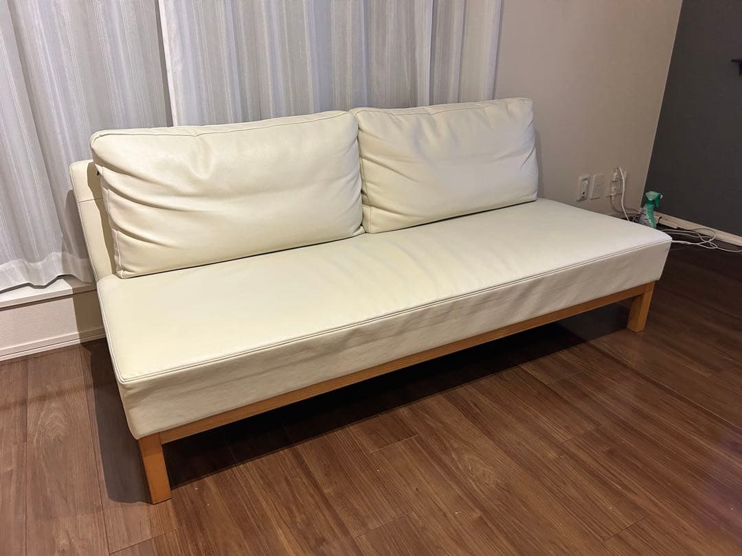 NOYES 3人掛けソファ ｟最大値引き中！｠＊送料込み‼️