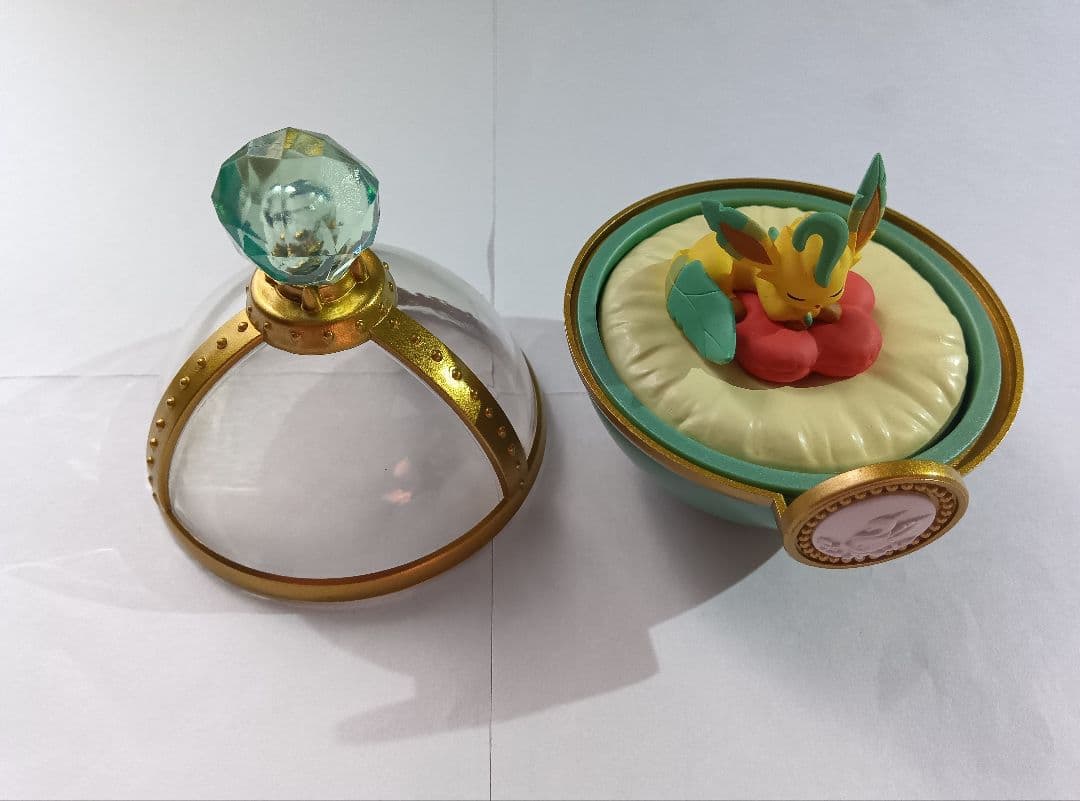 コンプリートセット　イーブイ&フレンズ Dreaming Case　ピカチュウ付