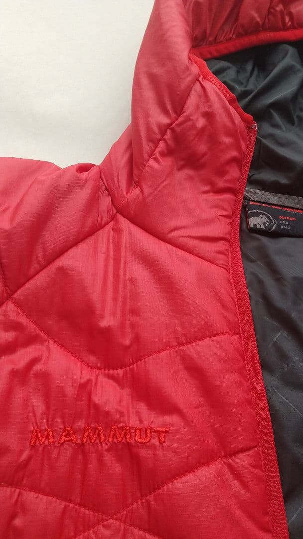 MAMMUT マムート フード付きダウンジャケット レディース レッド