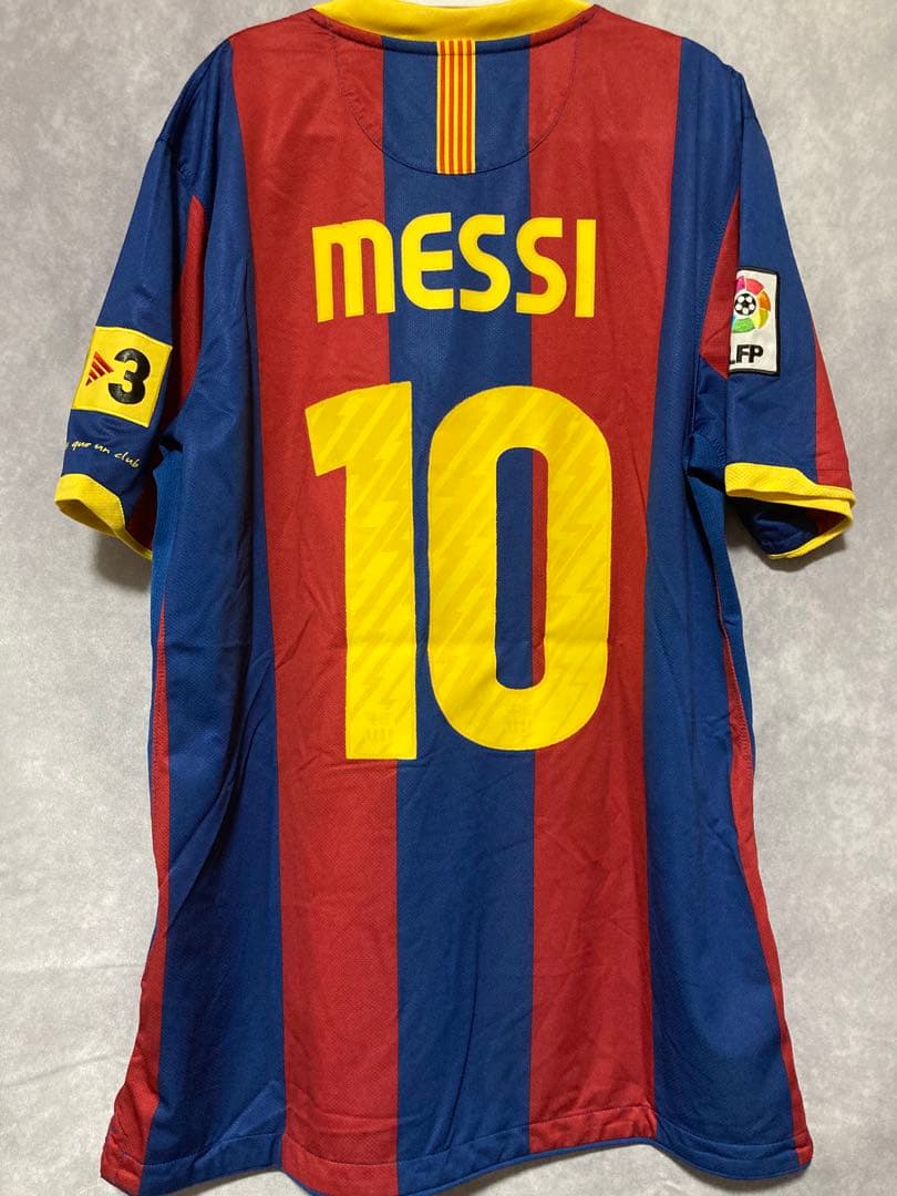 【正規品】メッシ　バルセロナ　10/11ホームレプリカ
