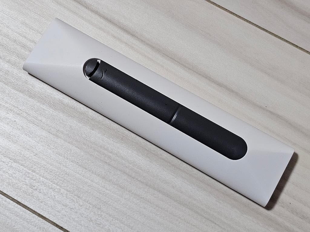 【美品】Aladdin Marca 超単焦点プロジェクター