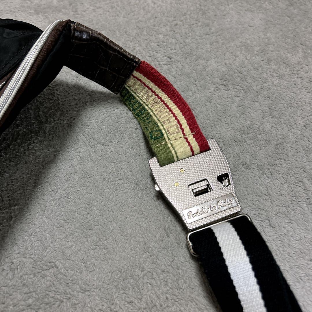 オロビアンコOrobiancoナイロン ボディバッグ 黒ブラックウエストポーチ