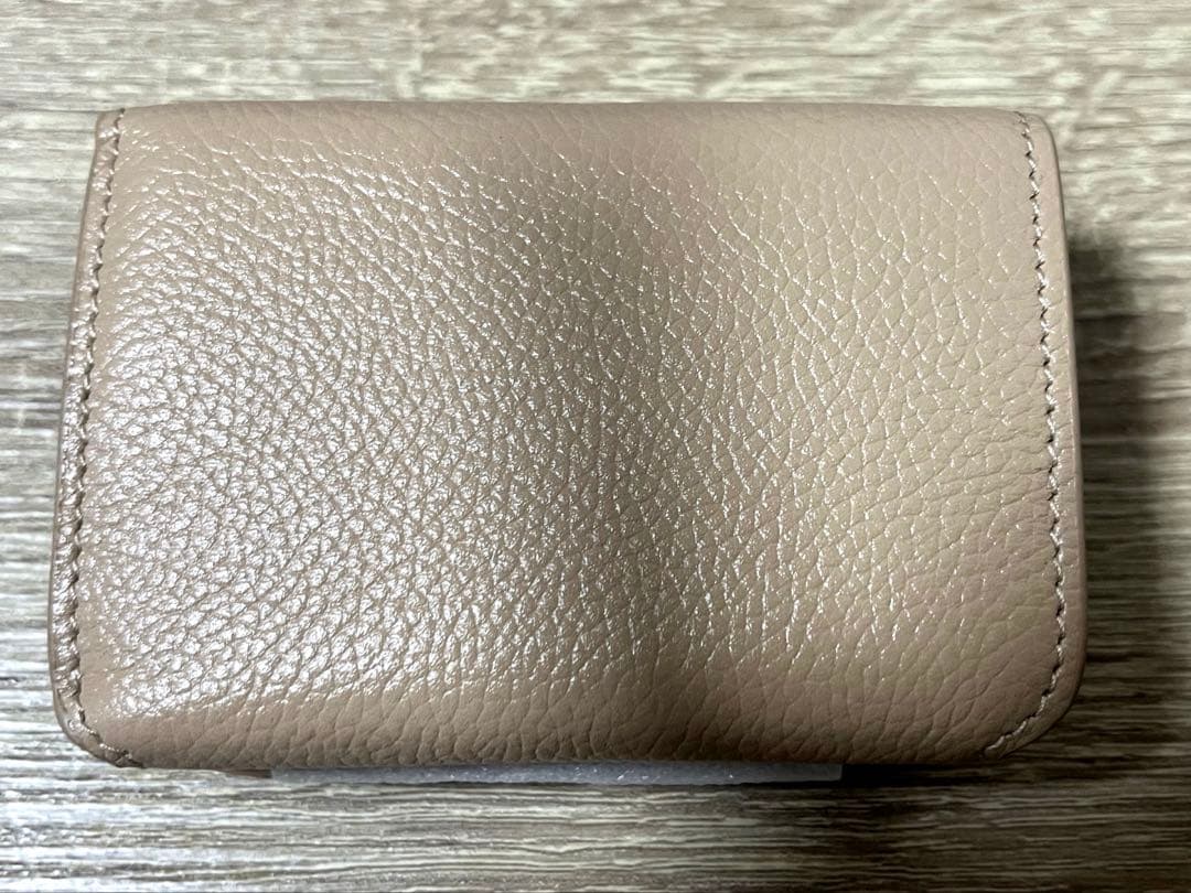 BALENCIAGA ベージュ 三つ折り財布