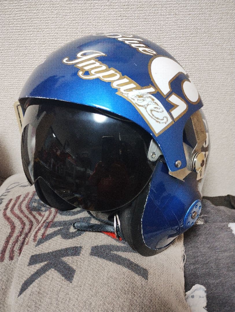 珍品？ブルーインパルス　レプリカヘルメット！