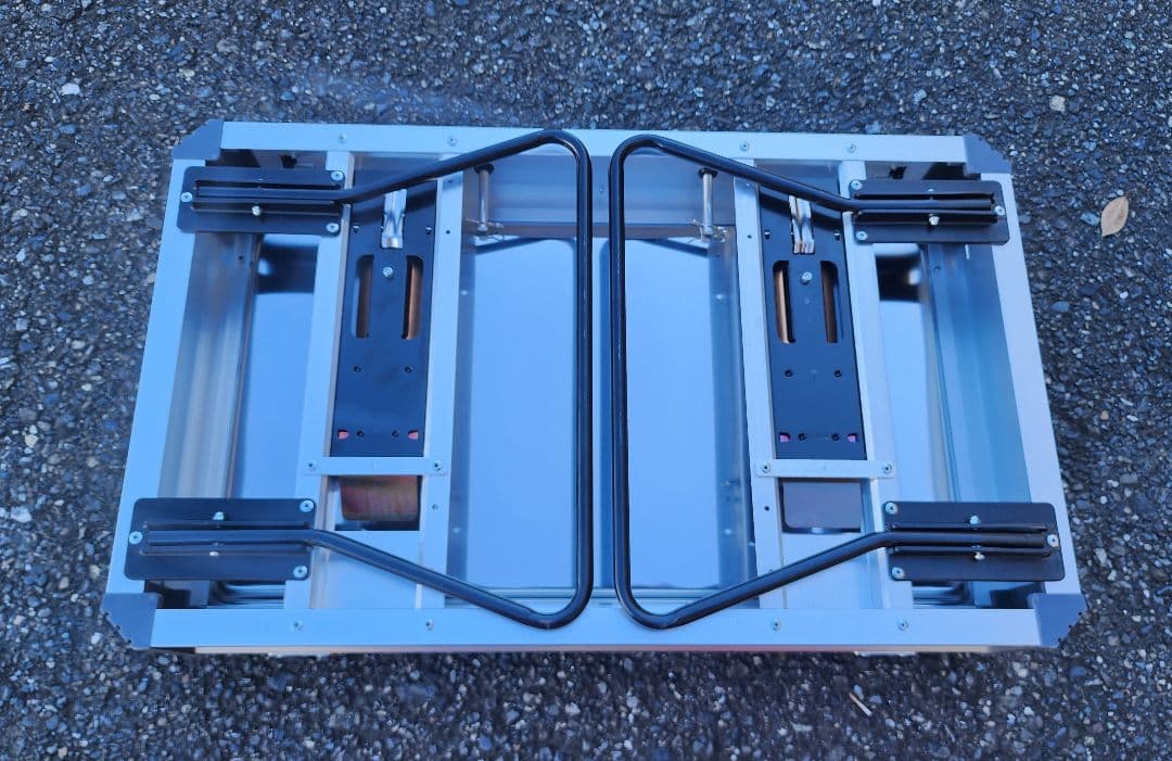 UNIFLAMEのツインバーナーUS-1900、キッチンスタンドⅡ セット