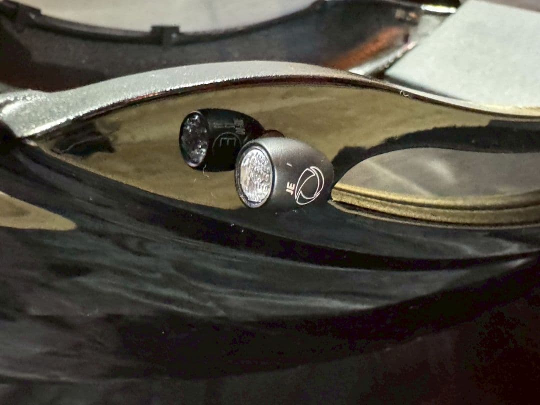 美品ブレイクアウト トライジャ 製 Sシート+Sフェンダ-+ケラーマンウインカー