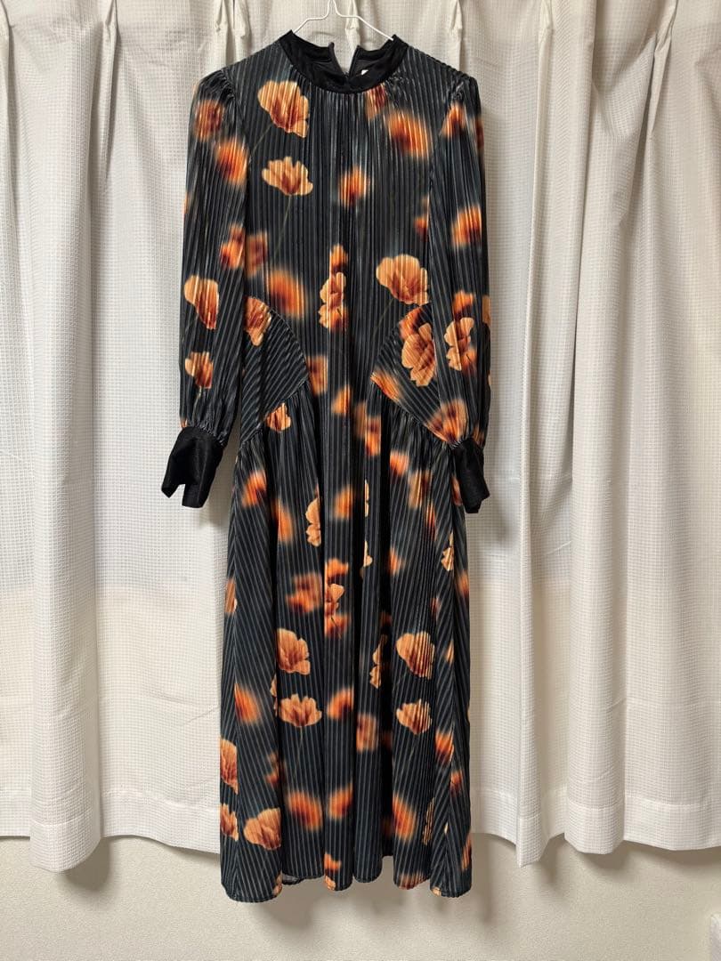 Ameri vintage MILA VELOUR CUT DRESS 黒