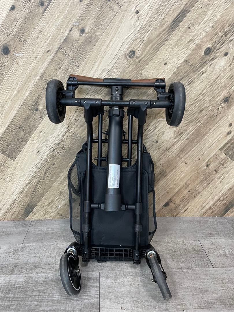 AIRBUGGY FITT Wiz（エアバギーフィット ウィズ）　メランジデニム