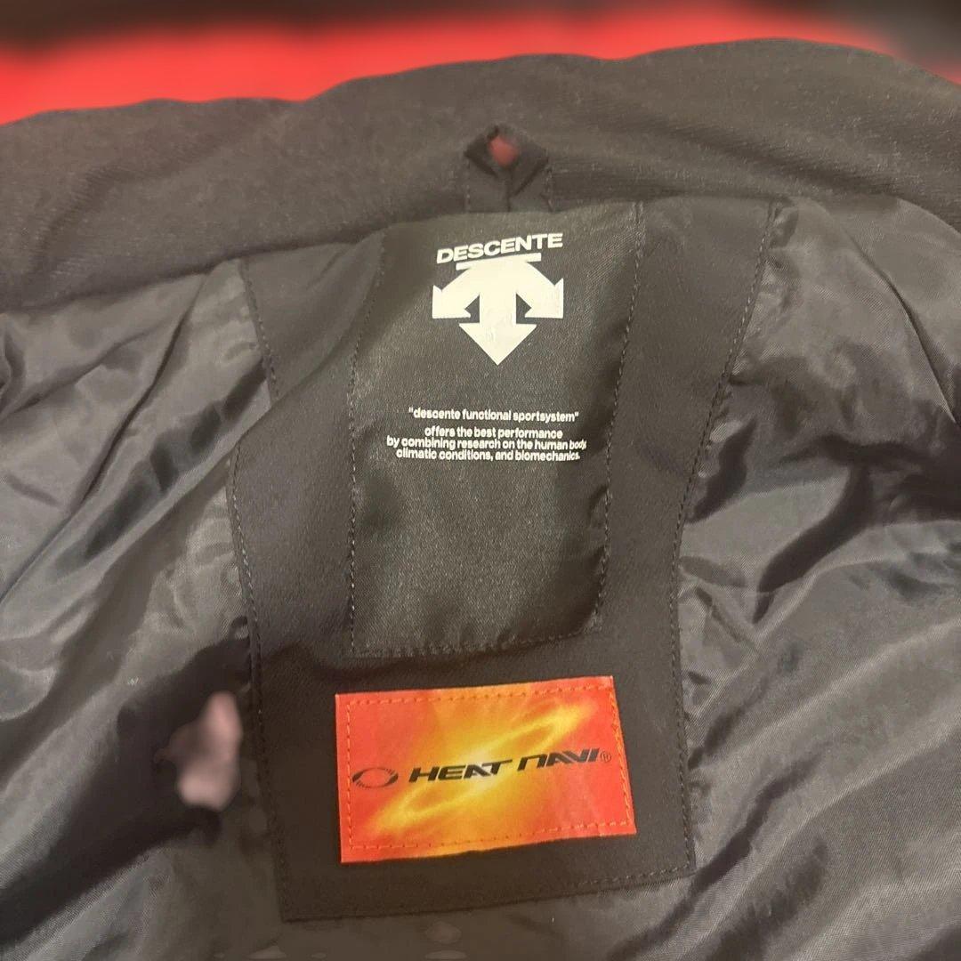 DESCENTE　スノボ/スキーウェア　Mサイズ