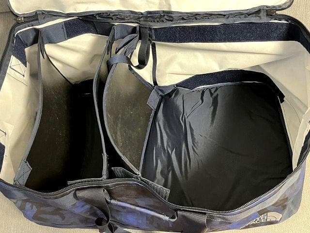 旅行かばん・小分けバッグ THE NORTH FACE BC GEAR CONTAINER NVY
