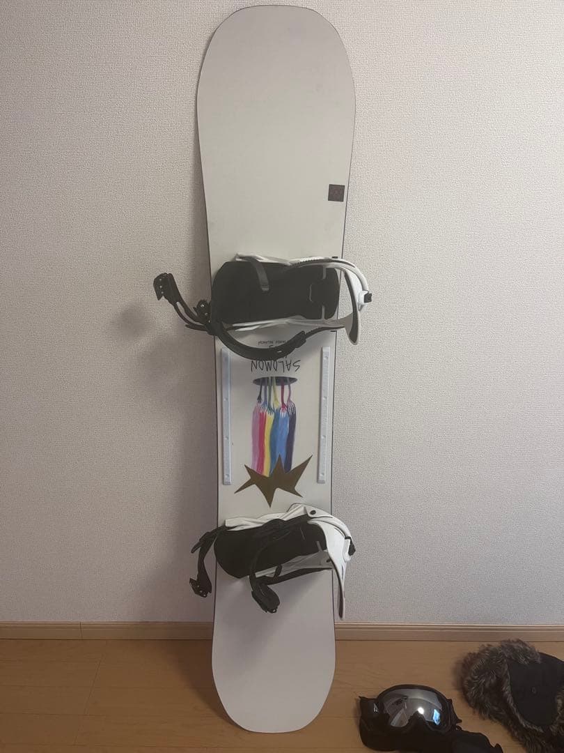 し*う様 Salomon スノーボード+ビンディング小物+ウェア上下+ホットワッ