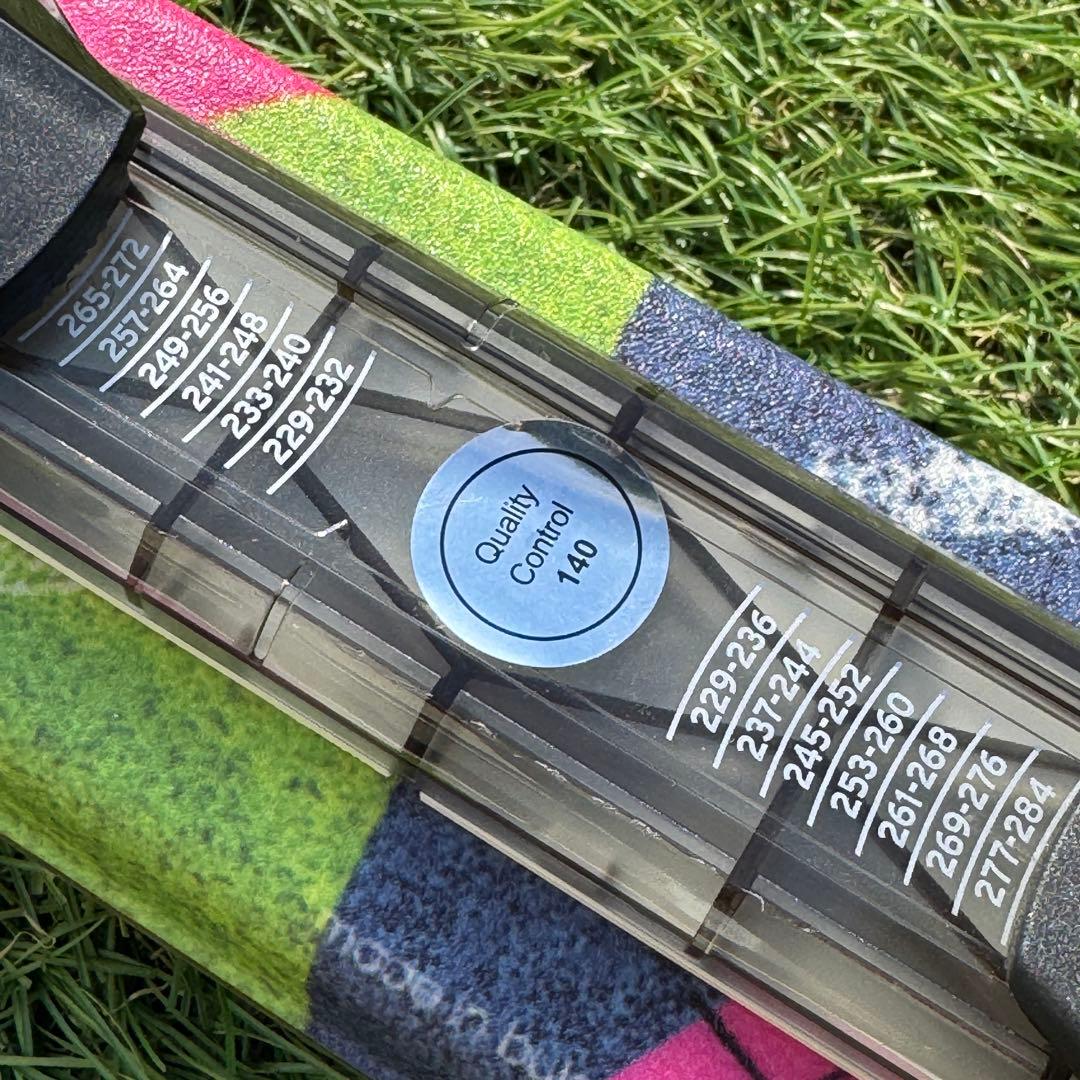 美品　ATOMIC AFFINITY AIR 146cm ビンディング付