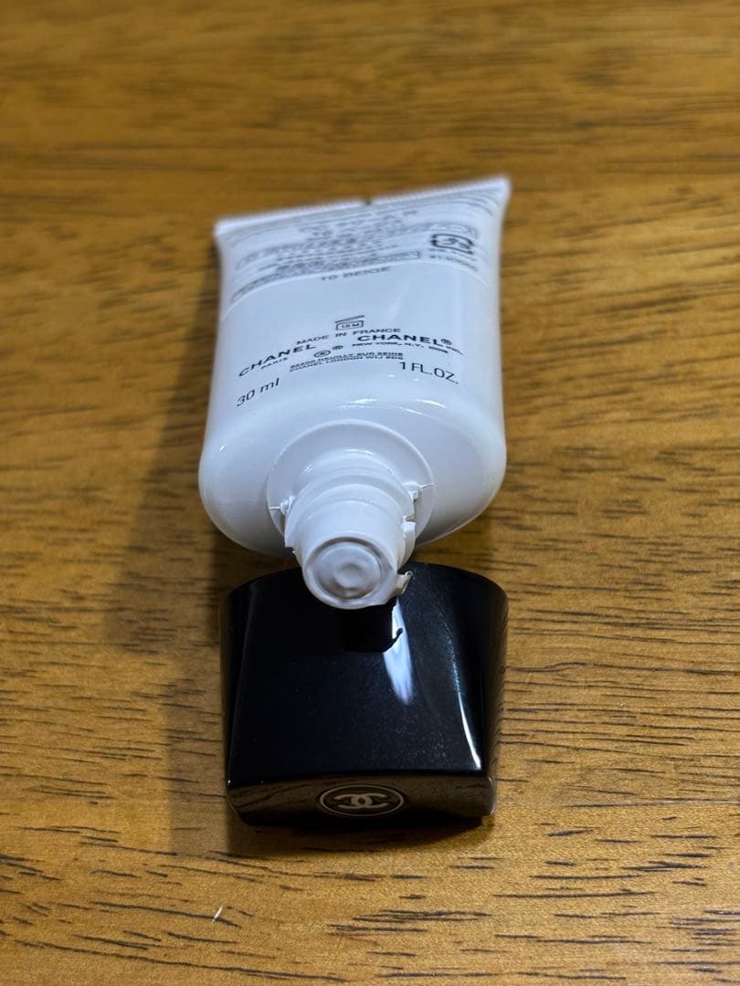 CHANEL CCクリーム N 10 ベージュ SPF 50 30ml