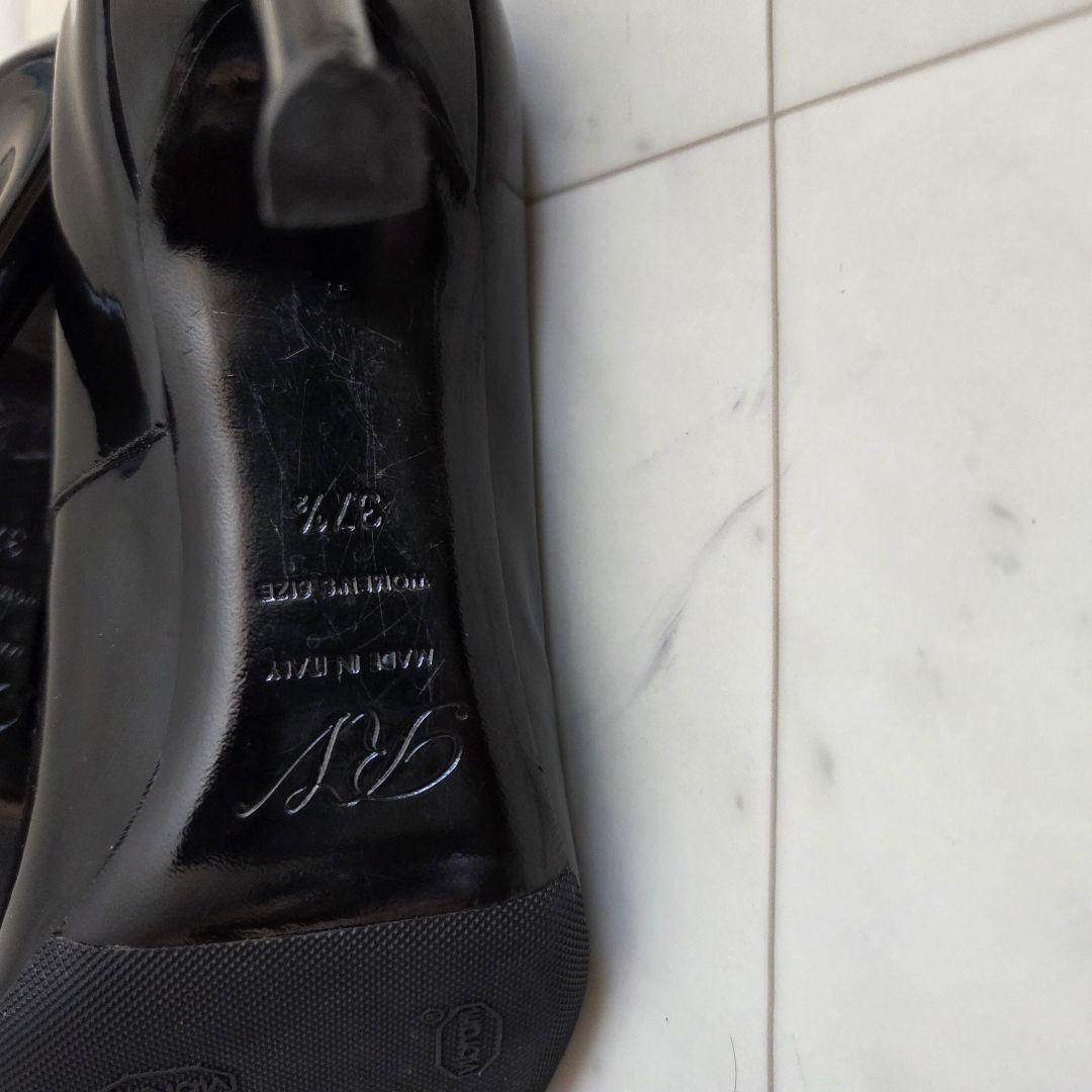 Roger Vivier　ロジェ ヴィヴィエパンプス 37 黒 パテントレザー
