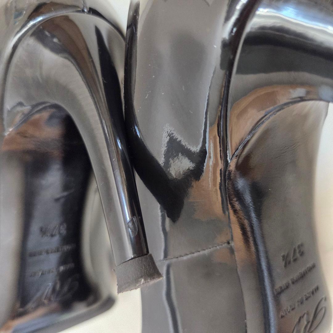 Roger Vivier　ロジェ ヴィヴィエパンプス 37 黒 パテントレザー