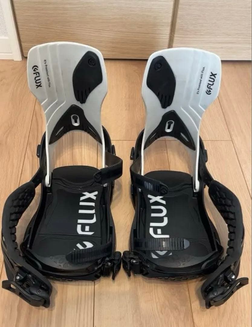 [22-23] FLUX XF ビンディング Mサイズ