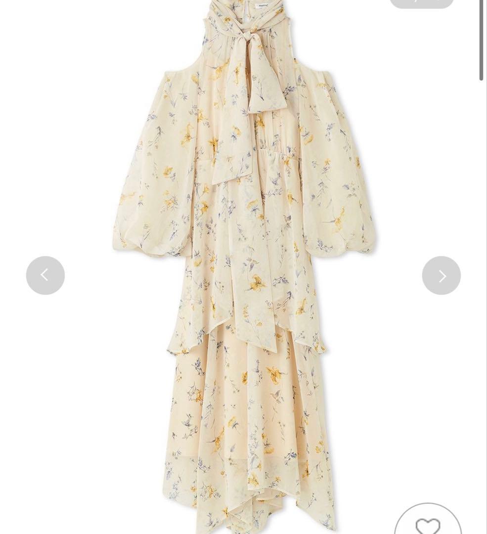 【新品】【新作】FRAY I.D フラワープリントオフショルティアードワンピース