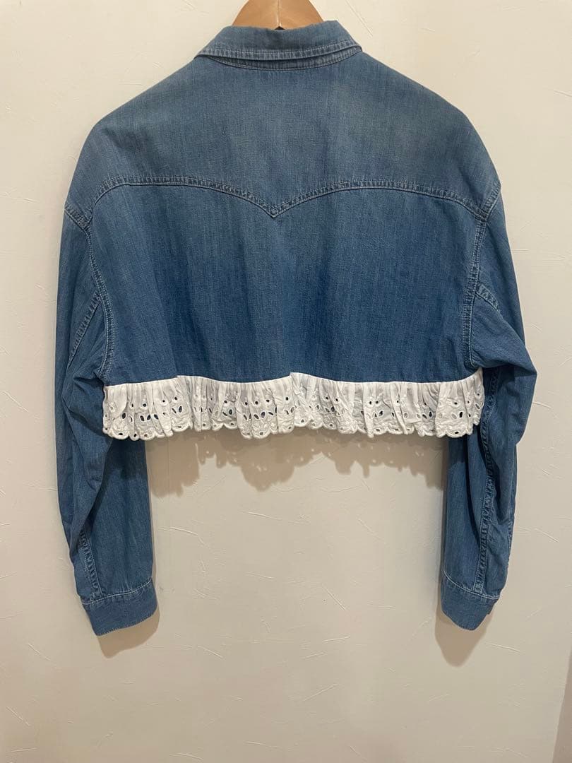 ミュウミュウ　デニムブルー レーストリム クロップドシャツ　38サイズ