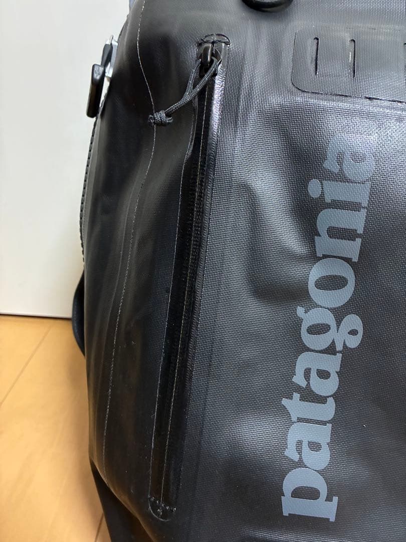 美品 patagonia SP17 ストームフロントスリング ブラック