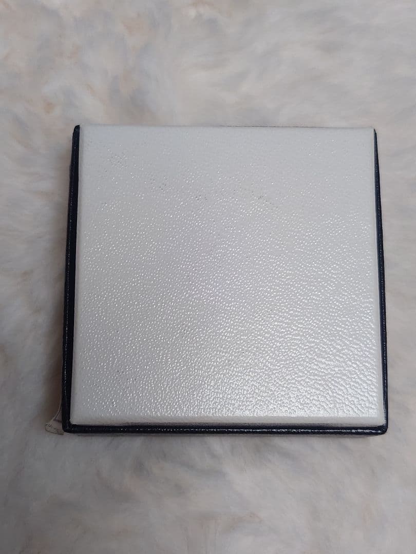 シャネルCHANEL ゴールド ロゴ フープ ピアス