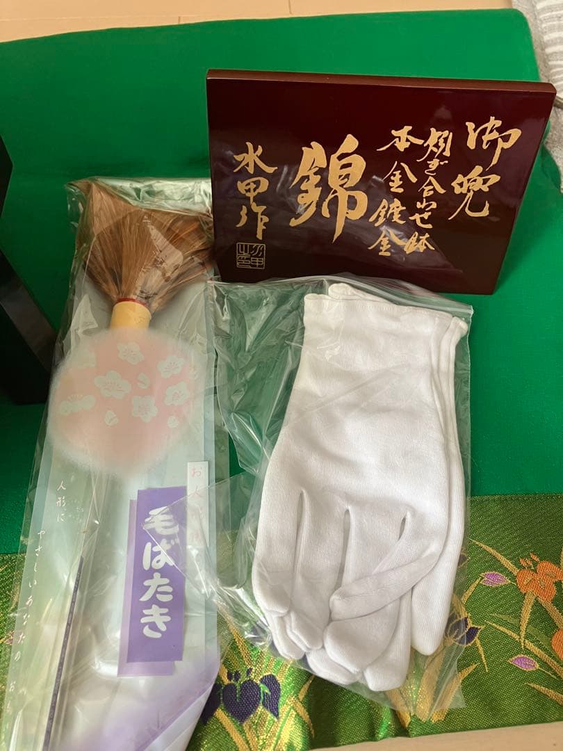五月人形　兜　台座付き
