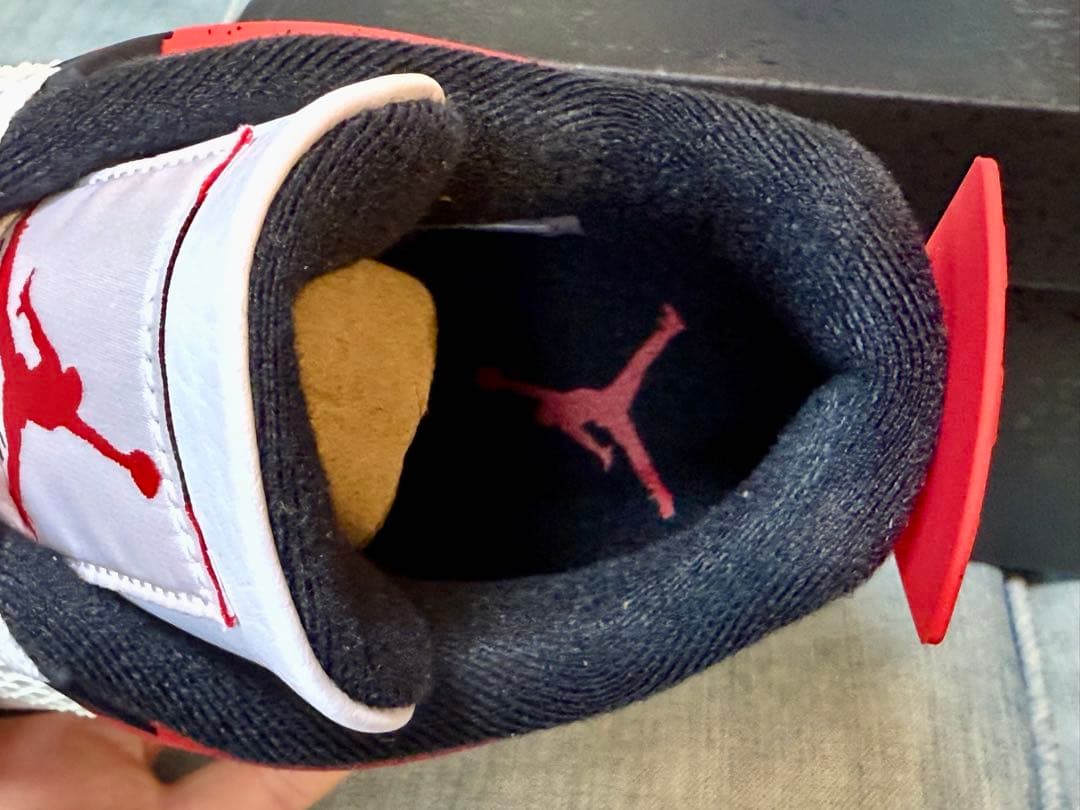 【新品未使用✨️】Air Jordan 4 Retro \"Red Cement\"