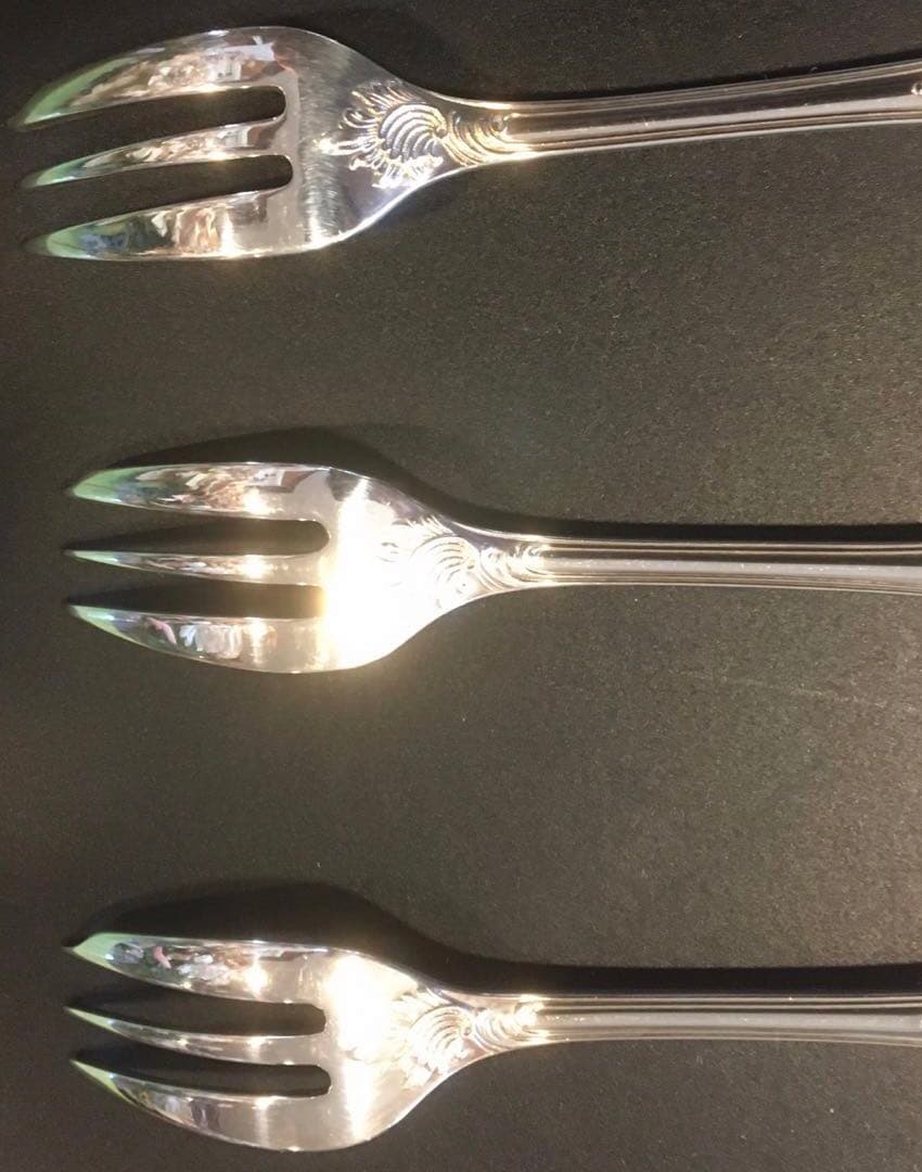 3本クリストフル⭐️マルリーケーキフォーク