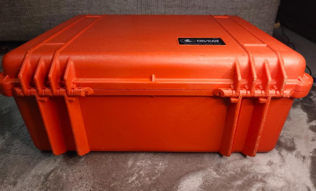 ペリカン ペリカンケース 1550 オレンジ 中型 防水