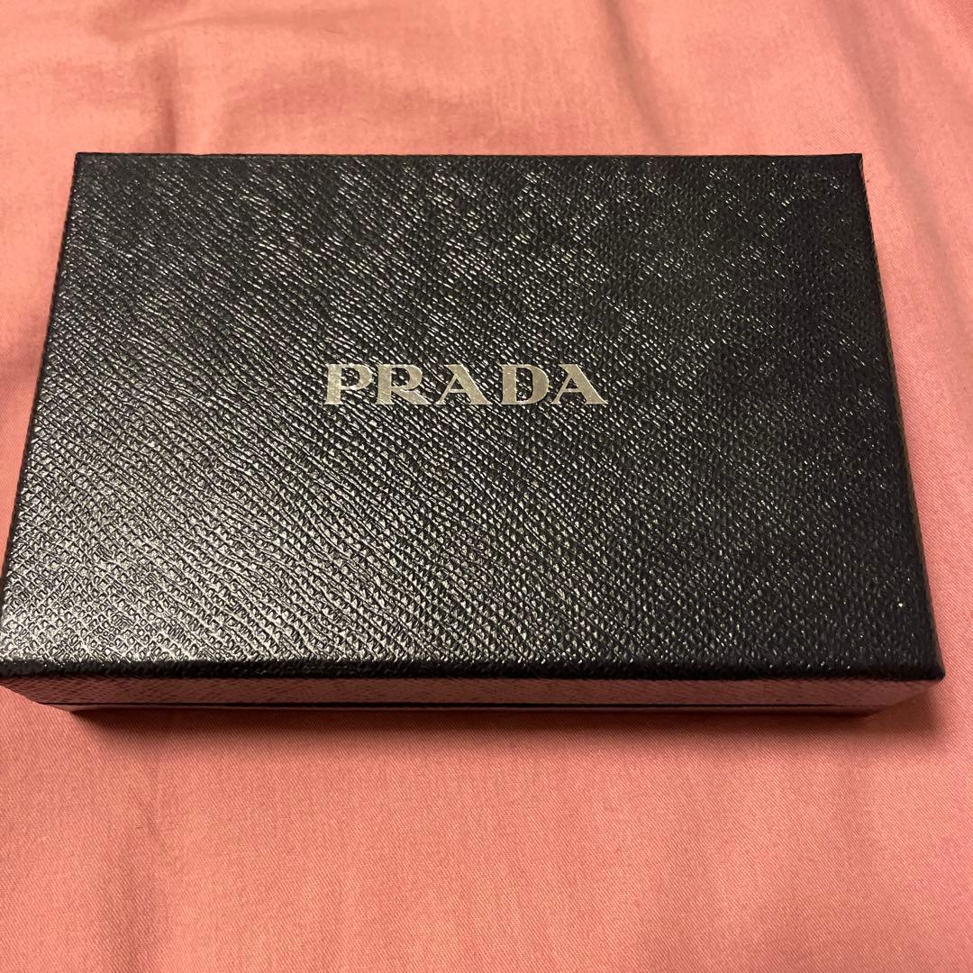 PRADA 二つ折り財布 ブルー