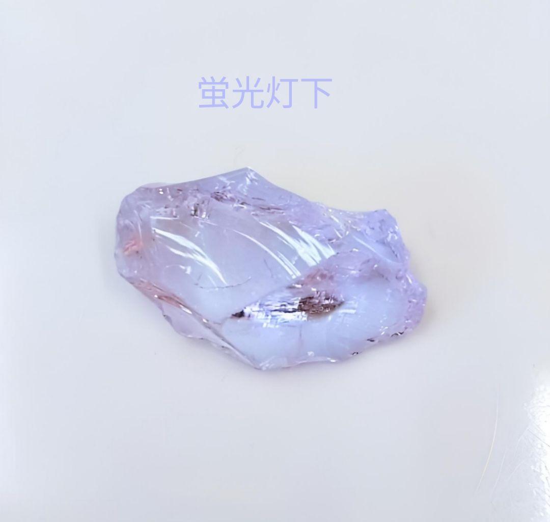 カラーチェンジ 希少 アンダラクリスタル バイオレットソヴェレインアメジスト