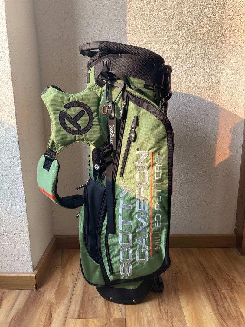 ヒ*ミ様 SCOTTY CAMERON キャディバッグ ゴルフバッグ スタンドバ