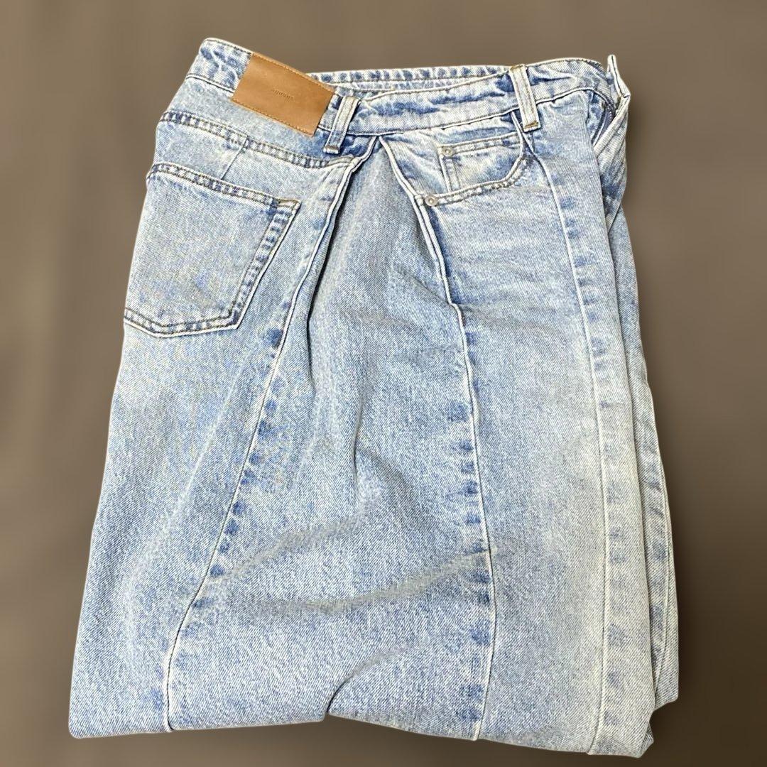 【試着のみ】anuansサイドタックカジュアルワイドデニム　LIGHT BLUE