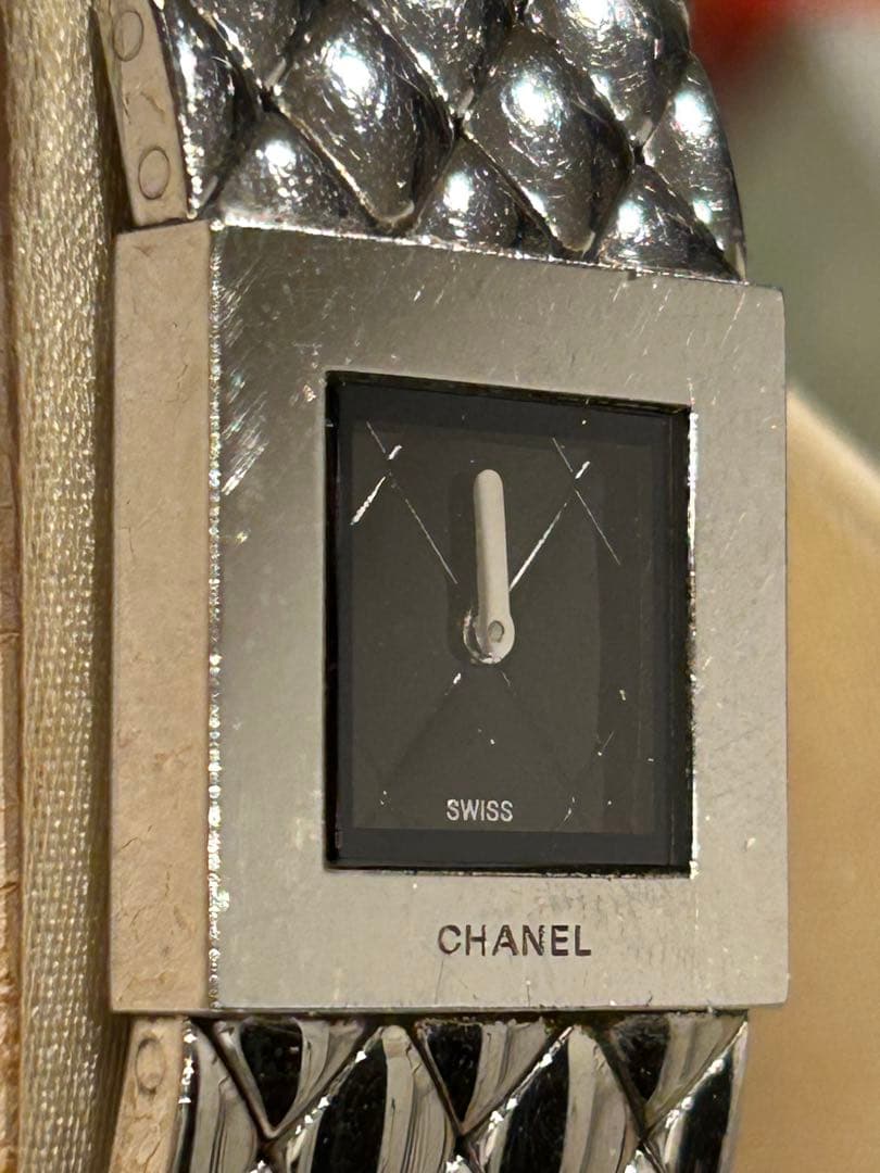 CHANEL シャネル　マトラッセ腕時計【電池交換済み　稼働確認】