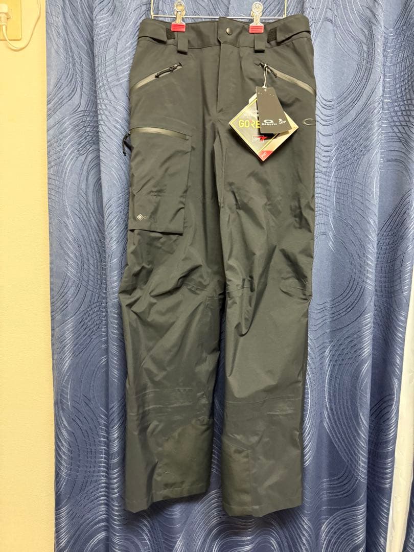 【新品未使用】OAKLEY BOWLS GORE-TEX SHELLPANT