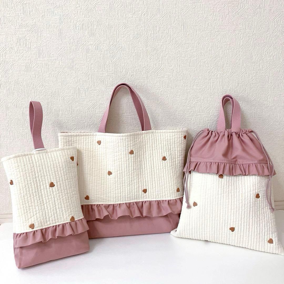 レッスンバッグ 上履き入れ　体操服袋　ランチョンマット　巾着袋　ヌビ　ハート刺繍