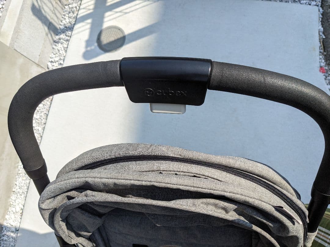 Cybex イージーSプラス Eezy S+plus