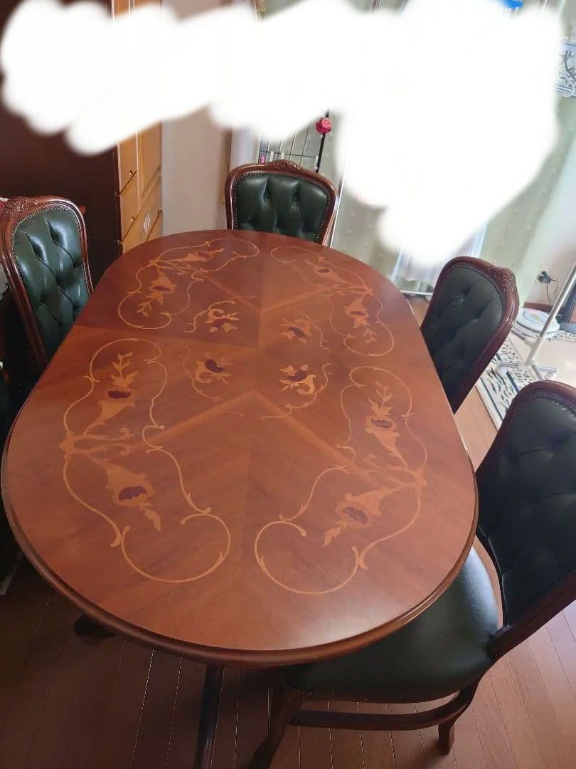 【モンチッチ】ダイニングテーブル　イタリア製