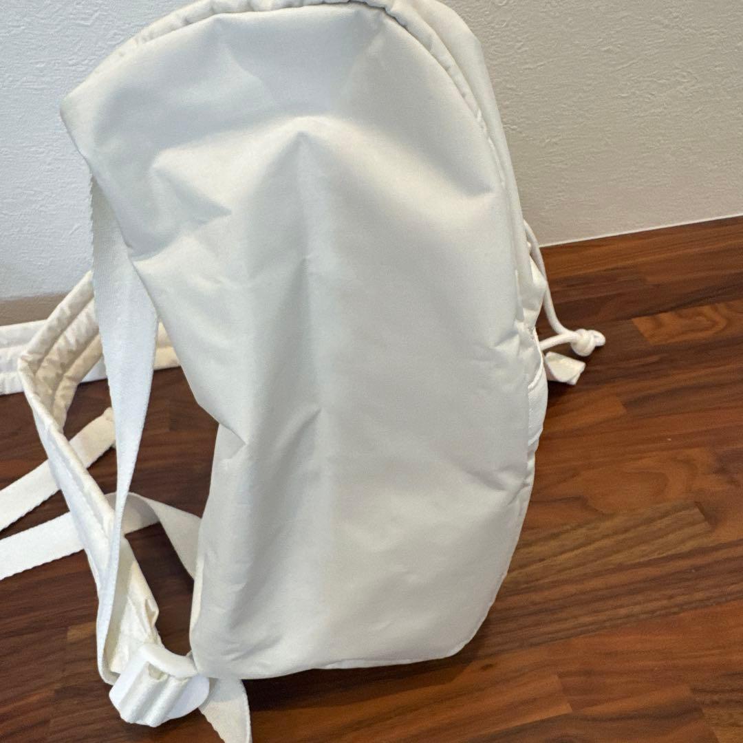 LeSportsac レスポートサック SMALL VOYAGER ホワイト