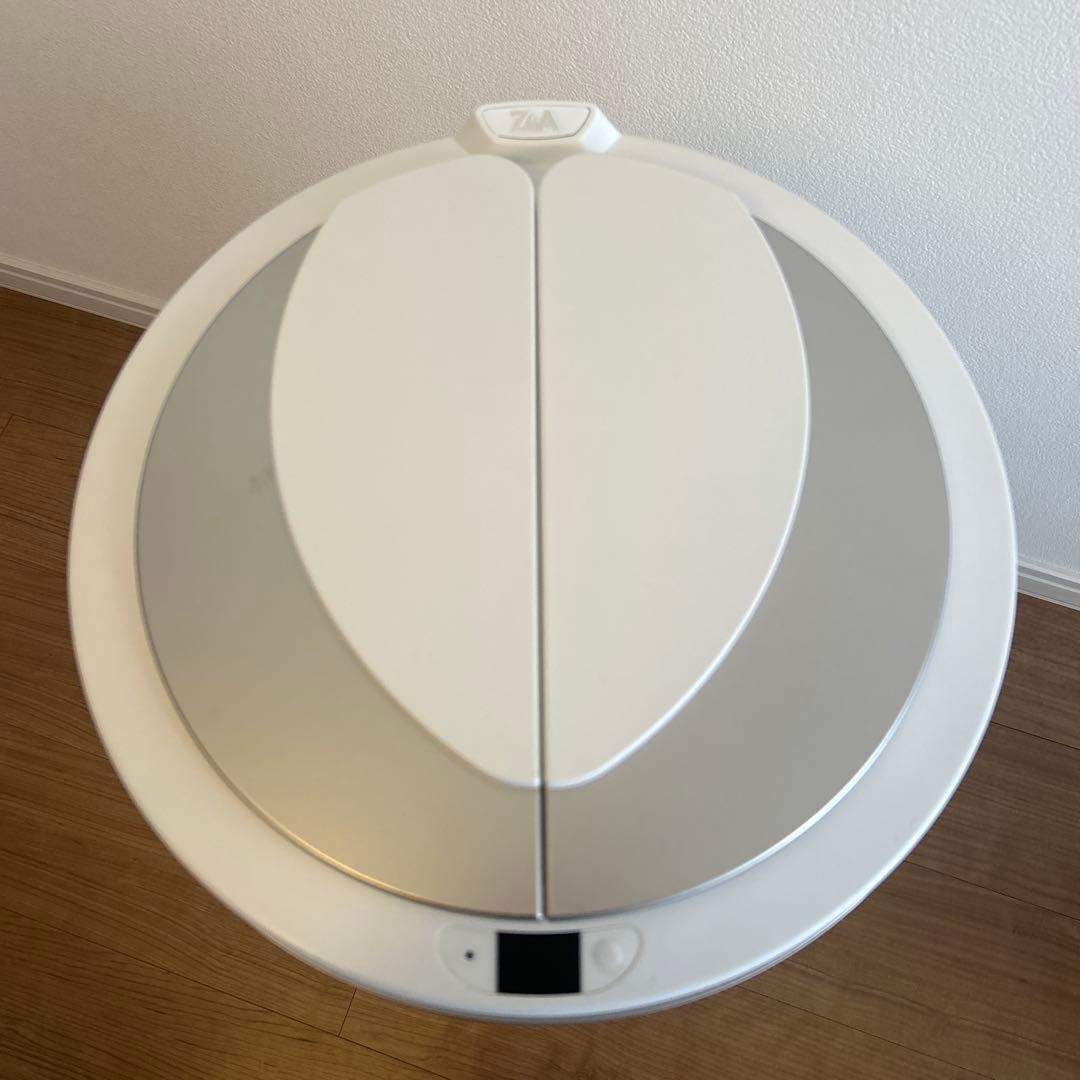 ZitA ジータ 自動開閉　ゴミ箱 45L ホワイト