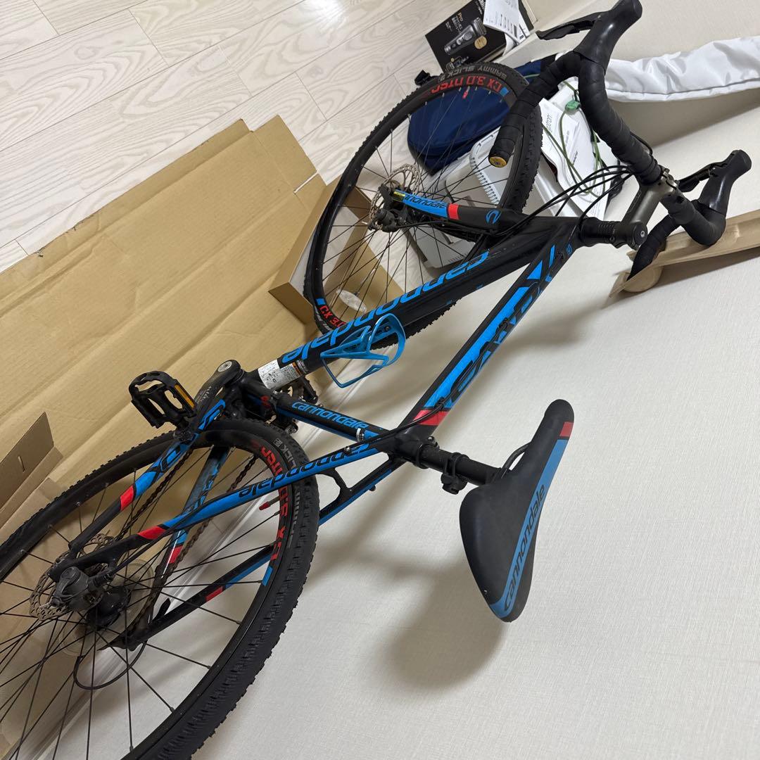 Cannondale シクロクロスバイク 青・黒