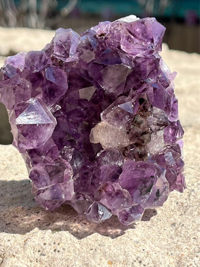 高品質！ウルグアイ産⭐️アメジストクラスター⭐️タイチンルチル・カルサイト共生ふ