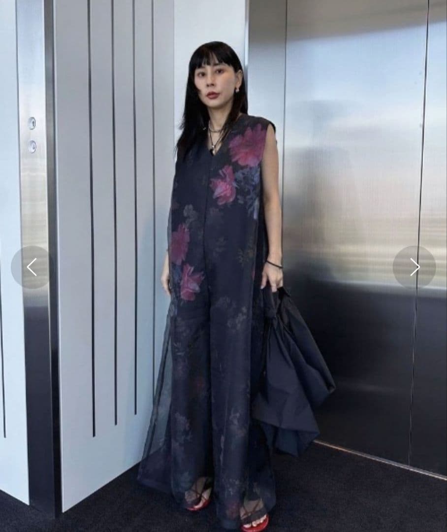 Ameri　BILLIE OVERLAP ROMPERS