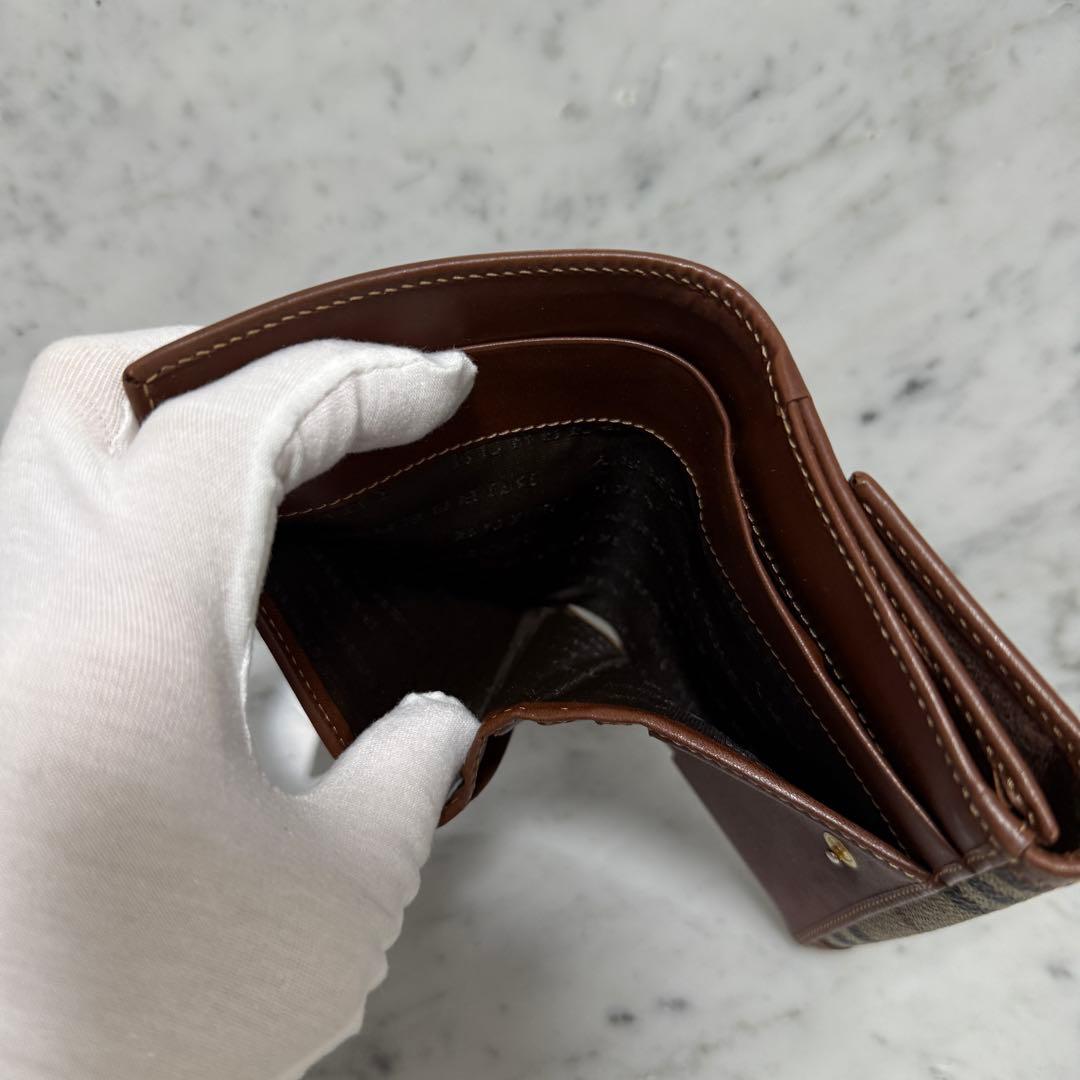 美品 BURBERRY バーバリー 二つ折り財布 ホース ノバチェック 本革