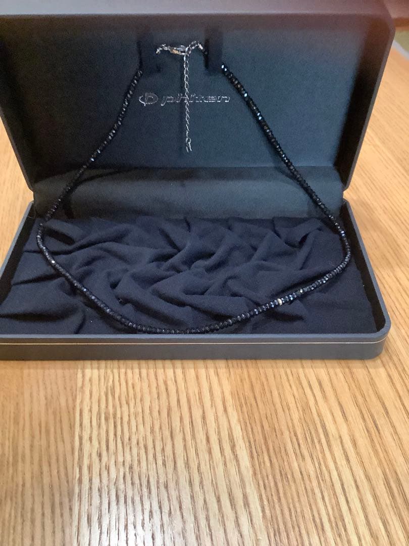 ファイテンブラックスピネルネックレス