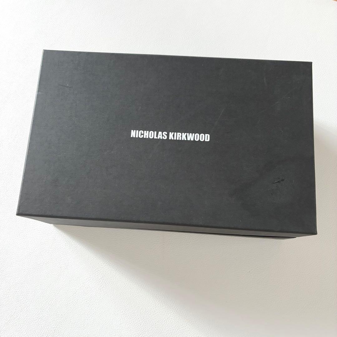 未使用✨ニコラスカークウッド　エナメルパンプス　パール　ポインテッドトゥ　37