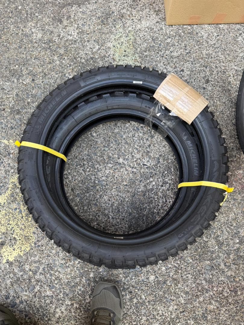 パーツ Michelin ANAKEE WILD 90/90-21 140/80-80
