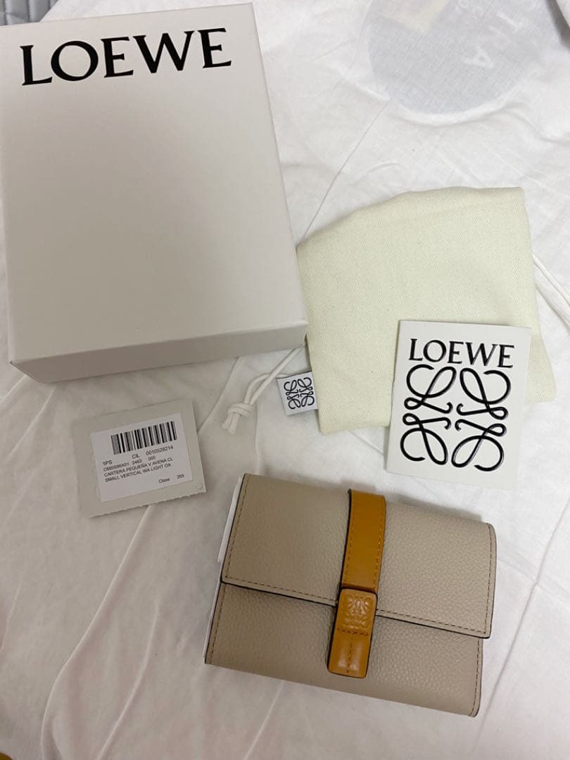 三つ折り財布　バーティカル ウォレット スモール（ソフトグレインカーフ）