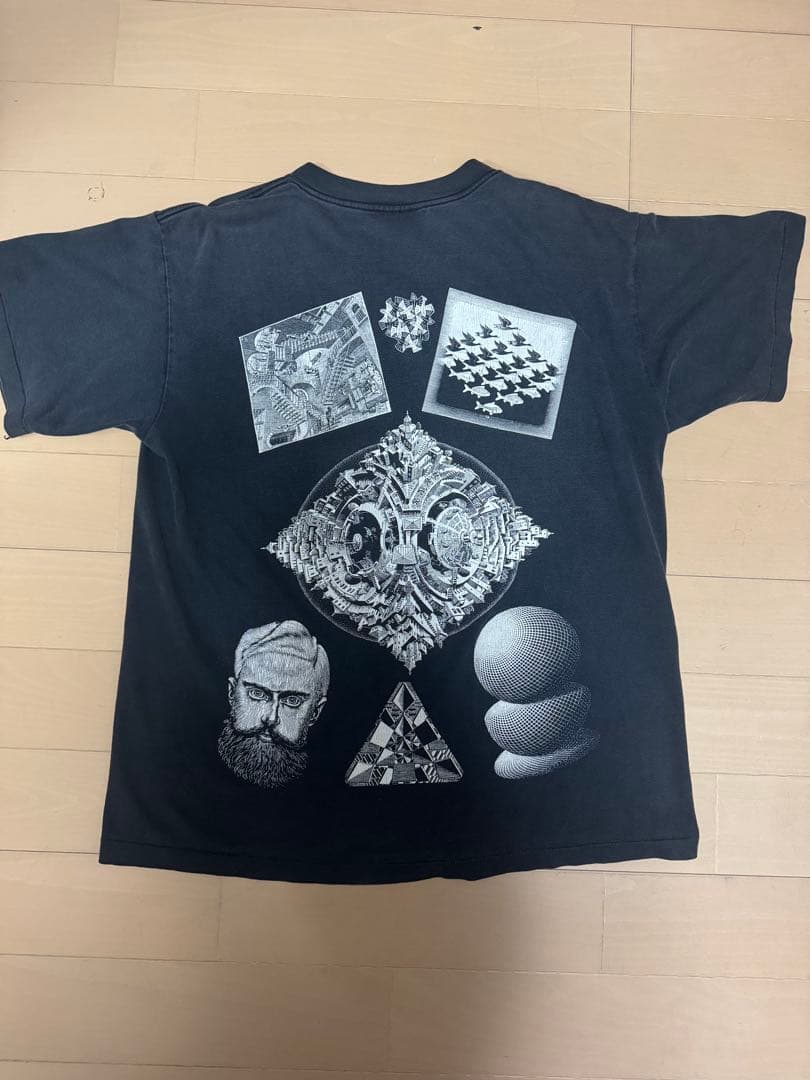A*o様 90s Tシャツ エッシャー アート ヴィンテージ 総柄　M.C ES