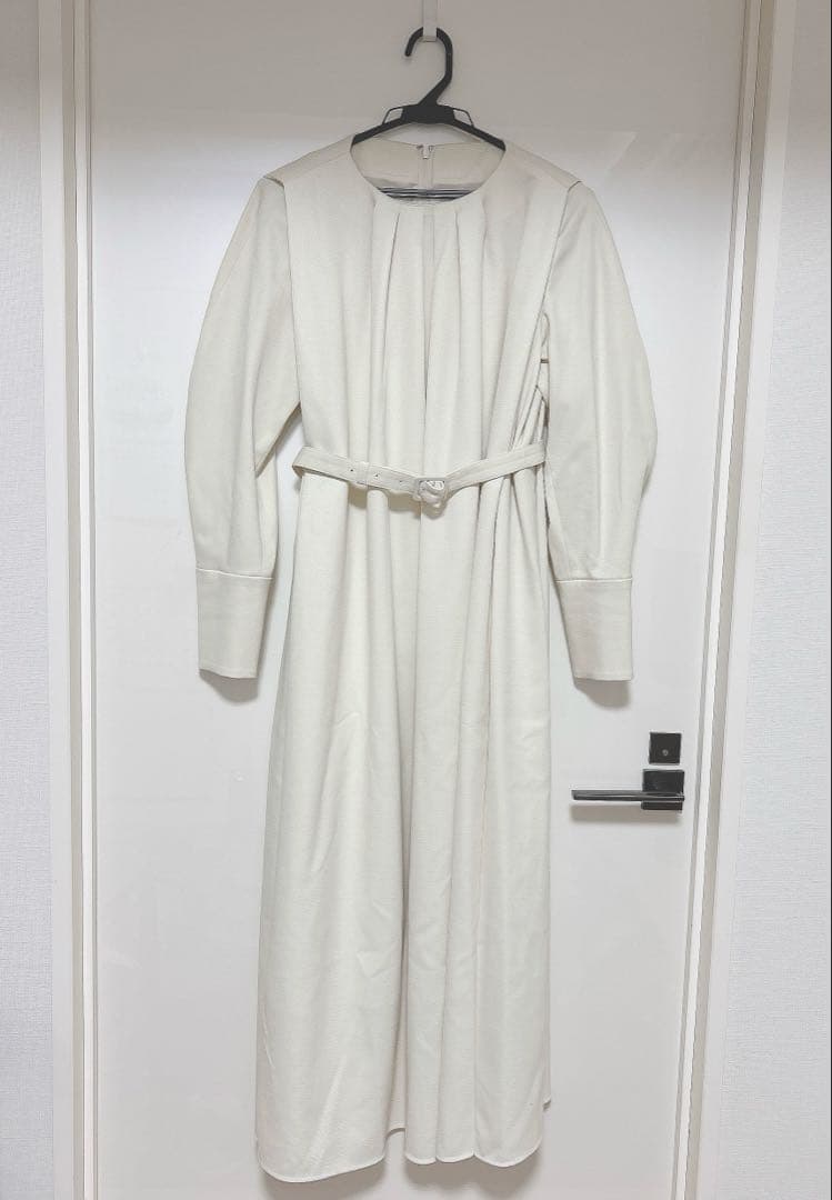 アルアバイル　ルルウィルビー ウールチノタックワンピース